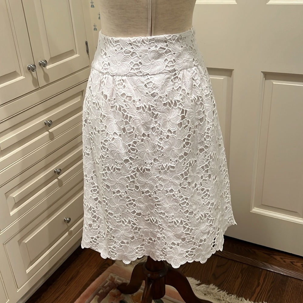 LILLY PULITZER PURE WHITE LACE SKIRT - Picture 2 of 4